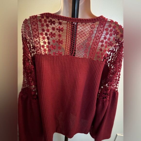 Cardigan top In Burgandy color size XL NWOT - Picture 7 of 10